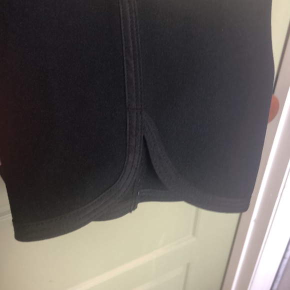 Kenneth Cole. Perfect relaxed work  nice clean.  M. Office - Picture 5 of 5